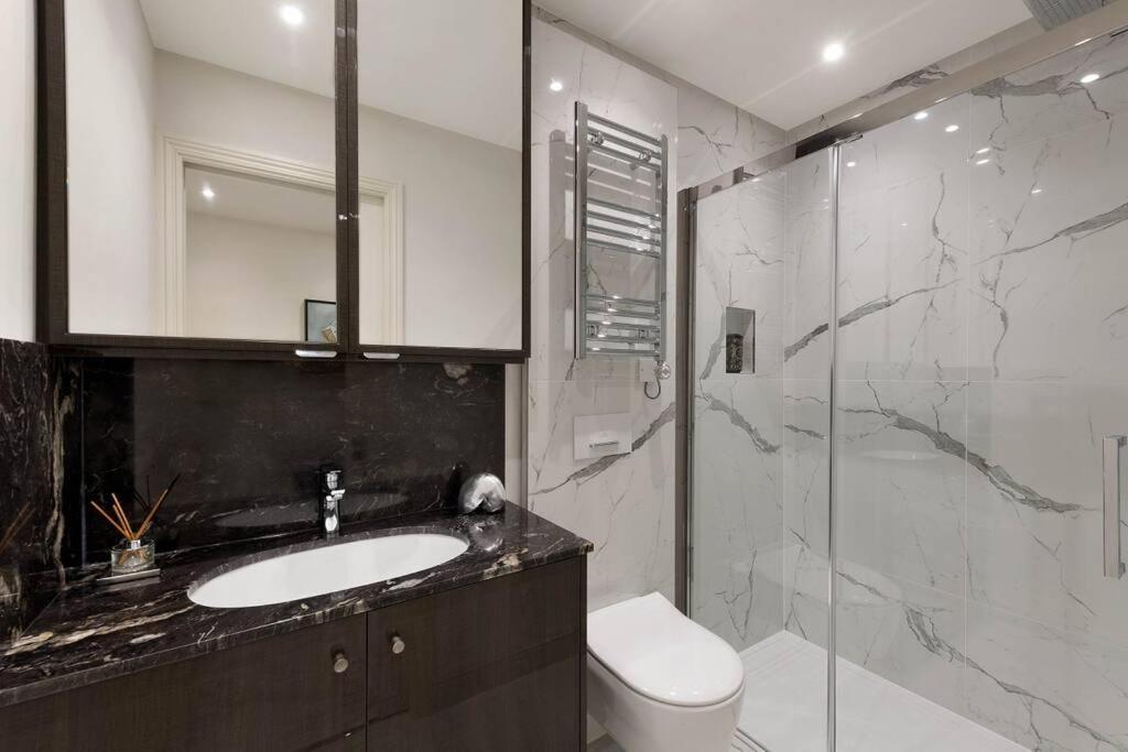 Wonderful Knightsbridge Apartment By Harrods Londra Exterior foto