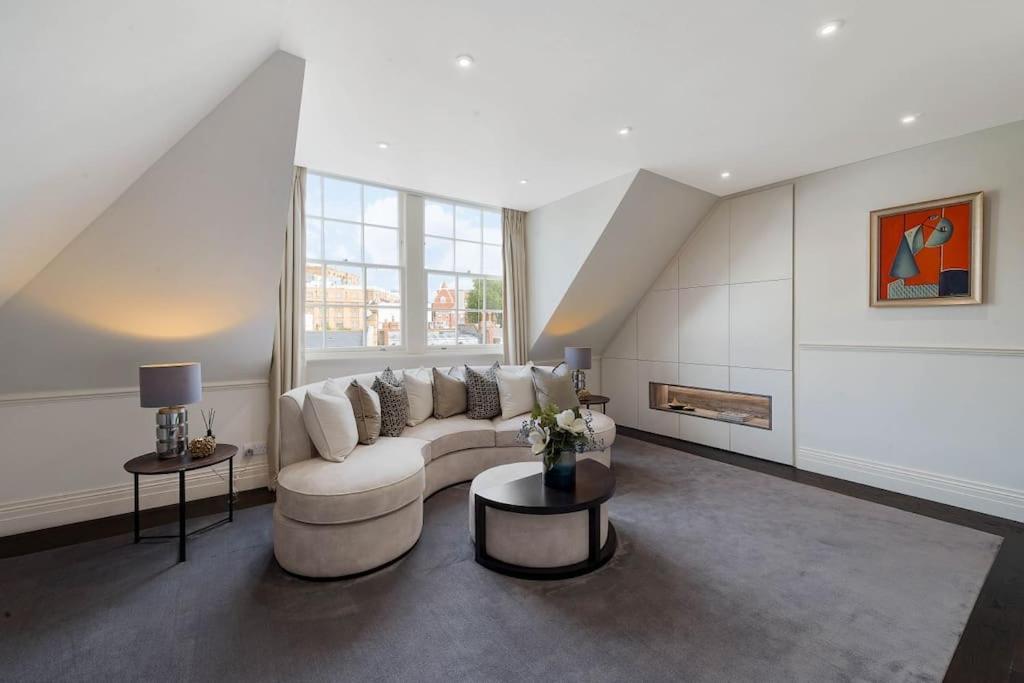 Wonderful Knightsbridge Apartment By Harrods Londra Exterior foto